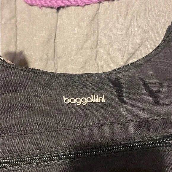 Baggalini Black Bag - Picture 2 of 5